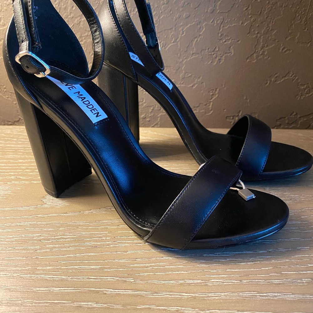 Steve Madden - “Carson” Black Leather Heels, Sz - 7.5 - Picture 2 of 4